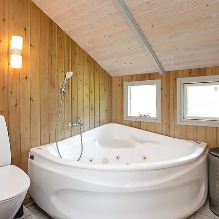 6 Person Holiday Home In Vaeggerlose Bøtø By