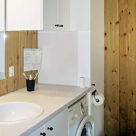 6 Person In Vaeggerlose *