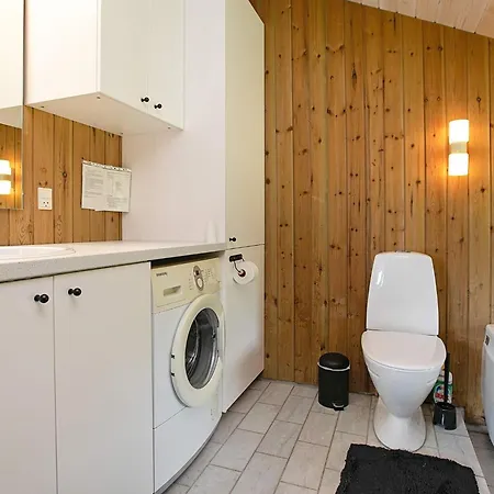 6 Person Holiday Home In Vaeggerlose Bøtø By